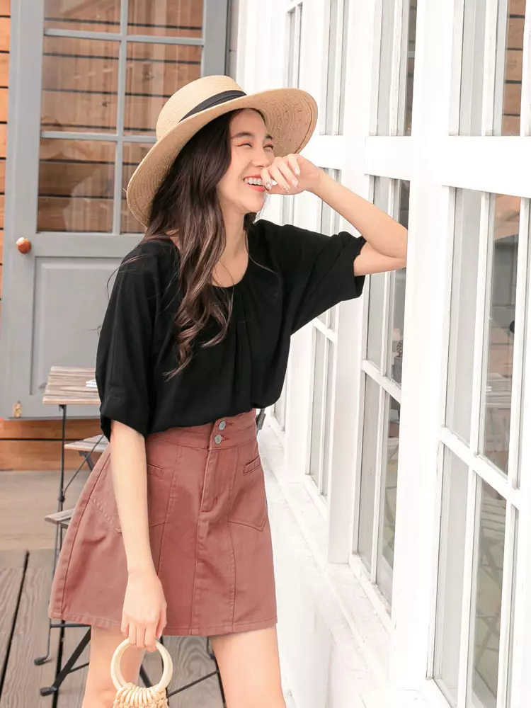 Buy OBSTYLE Solid color high-cotton slim high-waist A-line shorts  skirt《CA2281》 Online