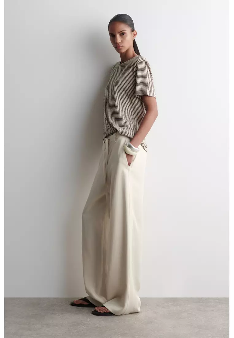 CREW-NECK LINEN T-SHIRT