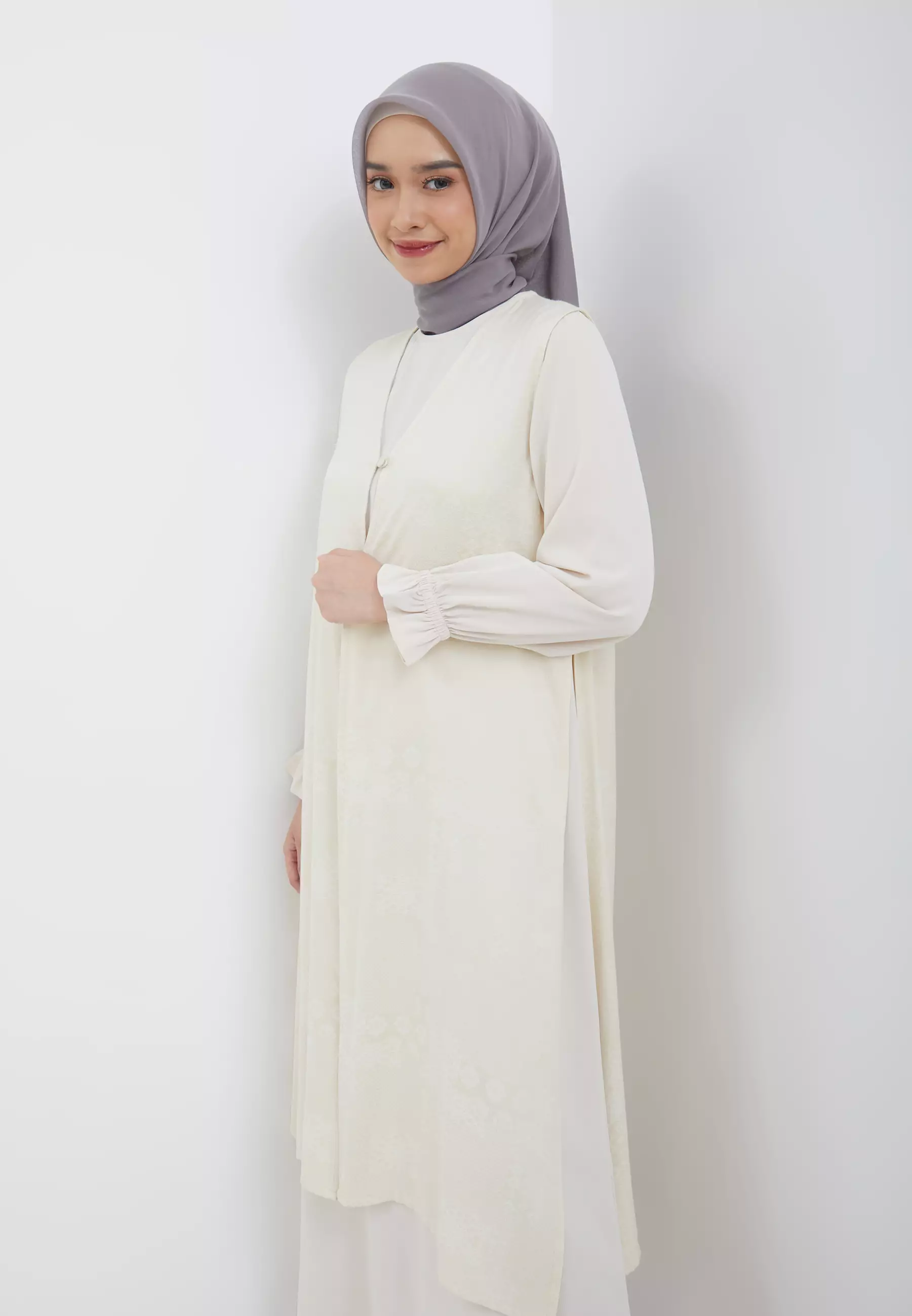  Amina Cream Two Set Dress (G.42136)