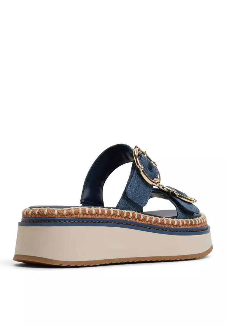 Kaeithien Platform Sandals