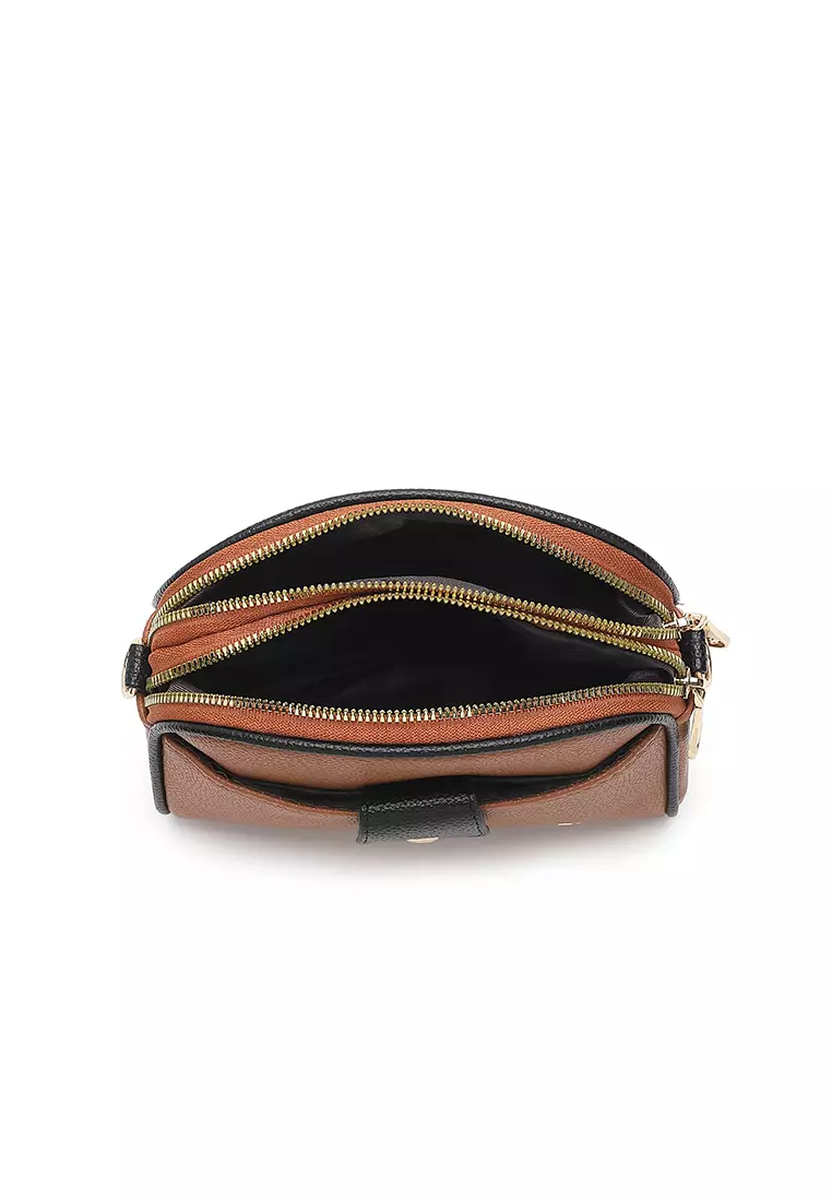 Women's Sling Bag / Crossbody Bag - Brown