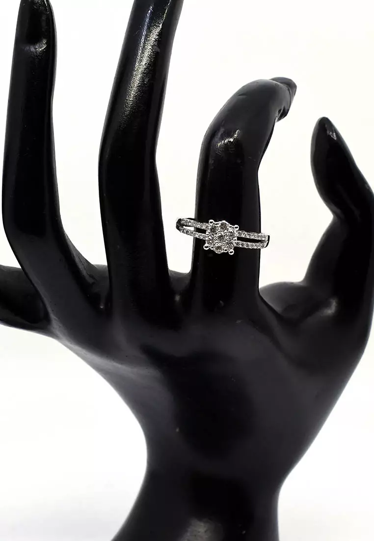 18K Italian Made White Gold Lady Ring with Diamonds