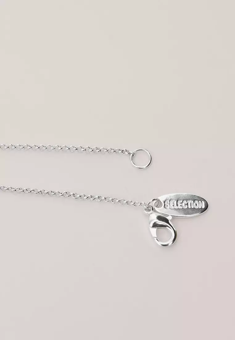 Collar Necklace with Combined Geometric Adornments