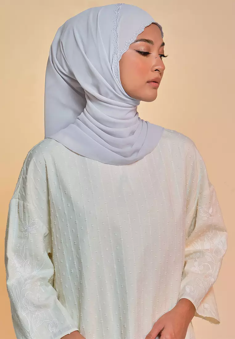 Tanuja Embroidered Scallop Headscarf - Light Grey