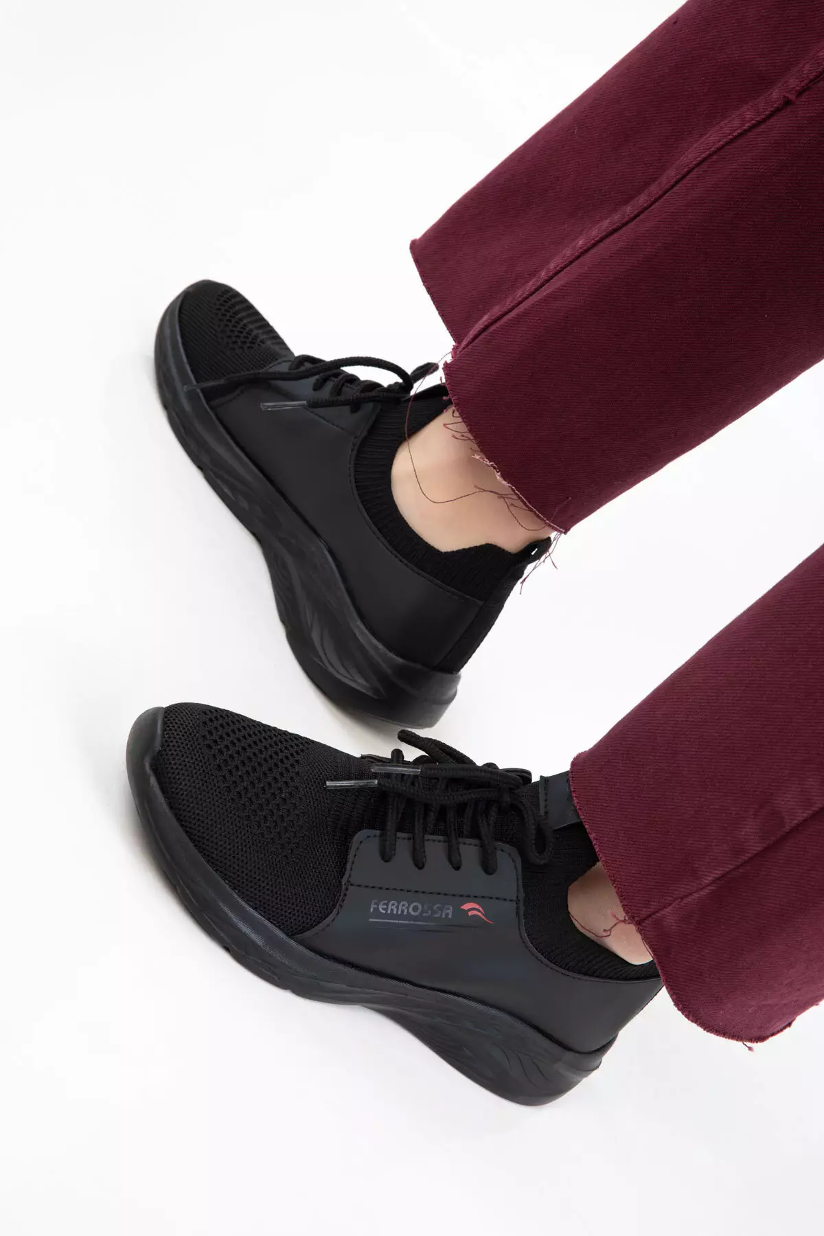 Black-Black Unisex Sneaker 20678
