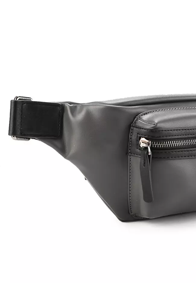 Jual Obermain Alferd Waist Bag Original 2023 ZALORA Indonesia