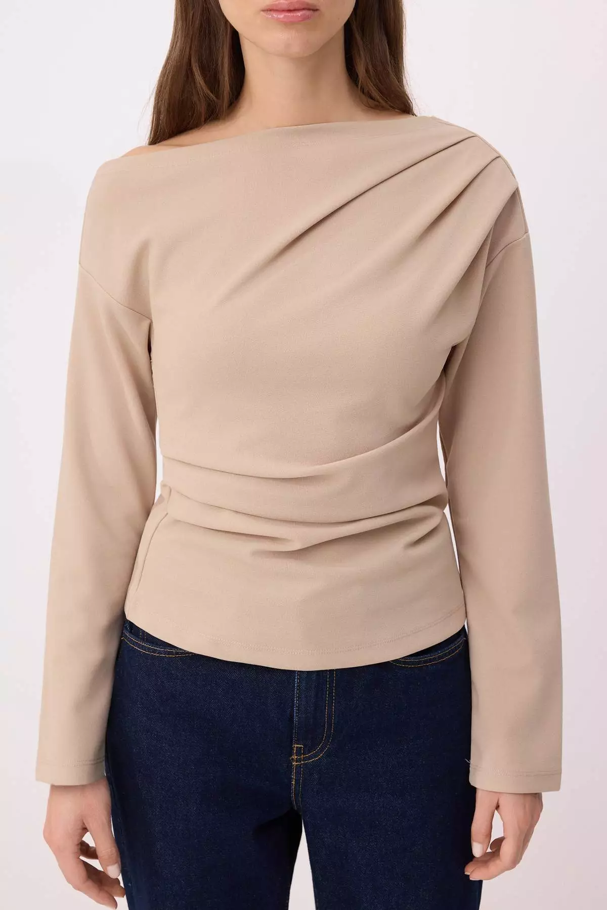 Stone Shirring/Drape Detailed Draped Asymmetric Collar Knitted Blouse Twoaw26Bz138