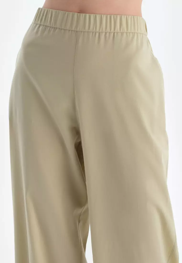 Light Green Woven Bottom Trousers, Regular, Long Leg, Sleepwear for Women