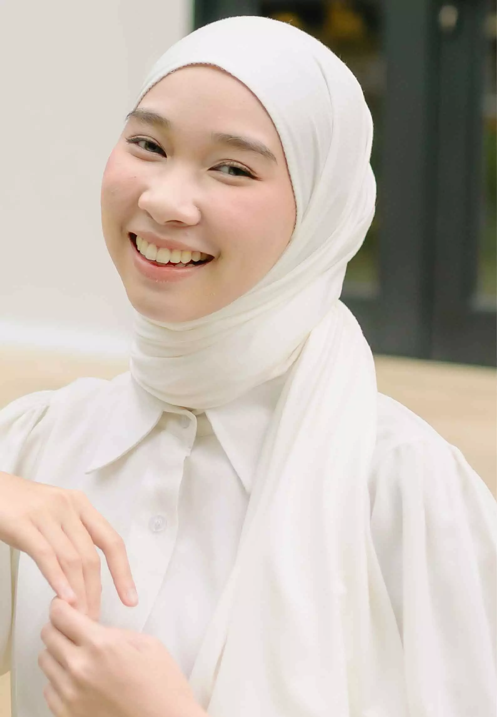 Tana Shawl Broken White