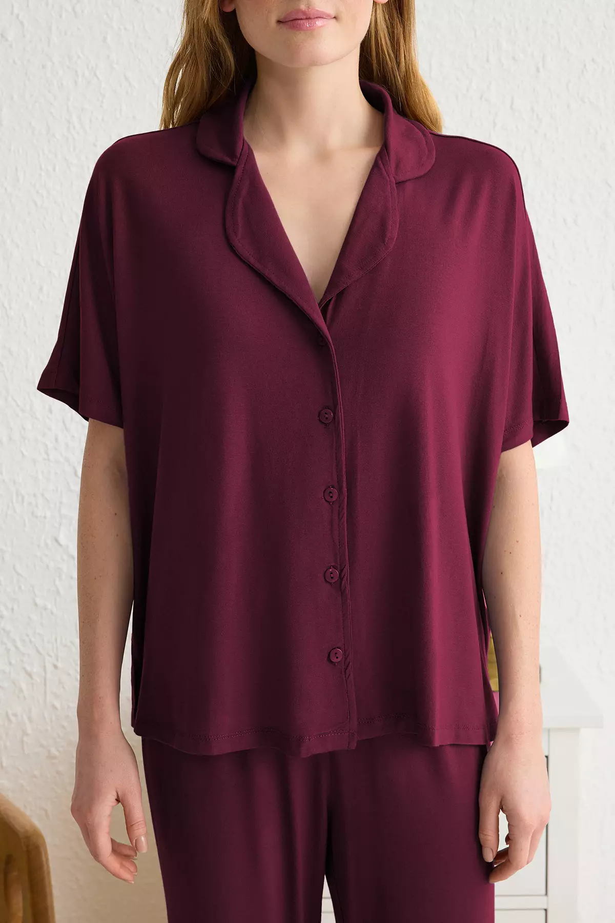 Dark Cherry Comfortable Molded Viscose Mater