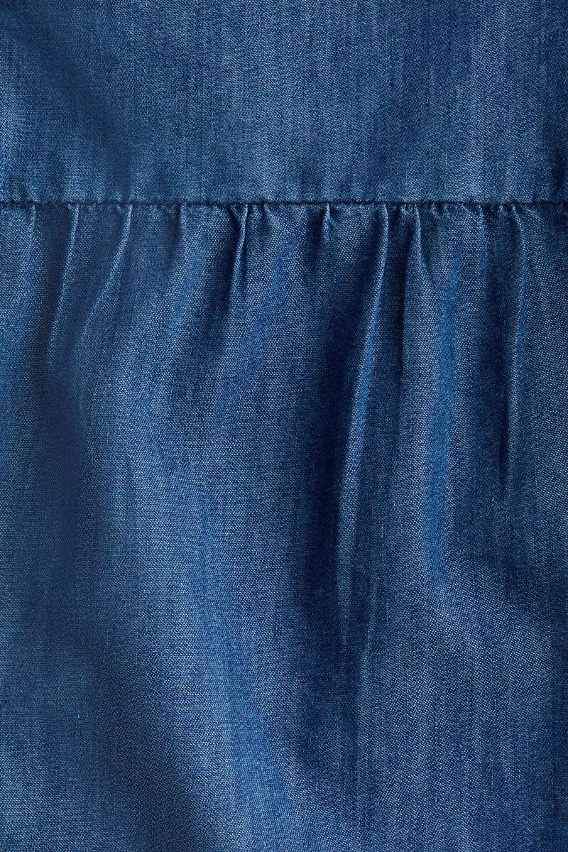 Tie-back puff-sleeved top