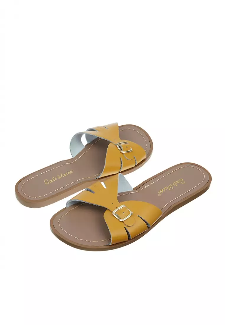 Saltwater on sale sandals slides