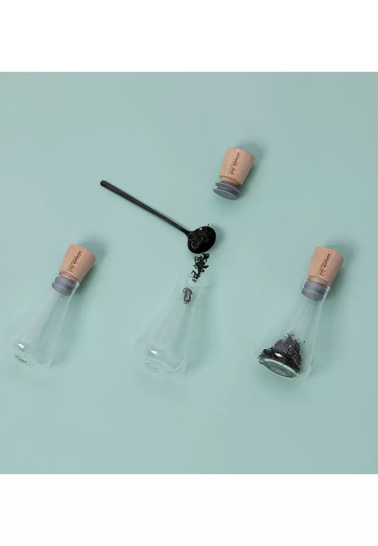 Simple Lab Experience Simple Lab Experience FLASK+. glass tea infuser