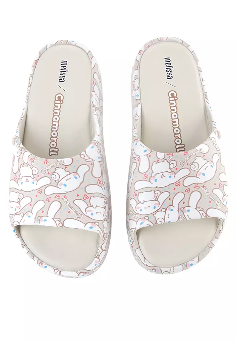 Free Platform Slide + Hello Kitty And Friends Ad