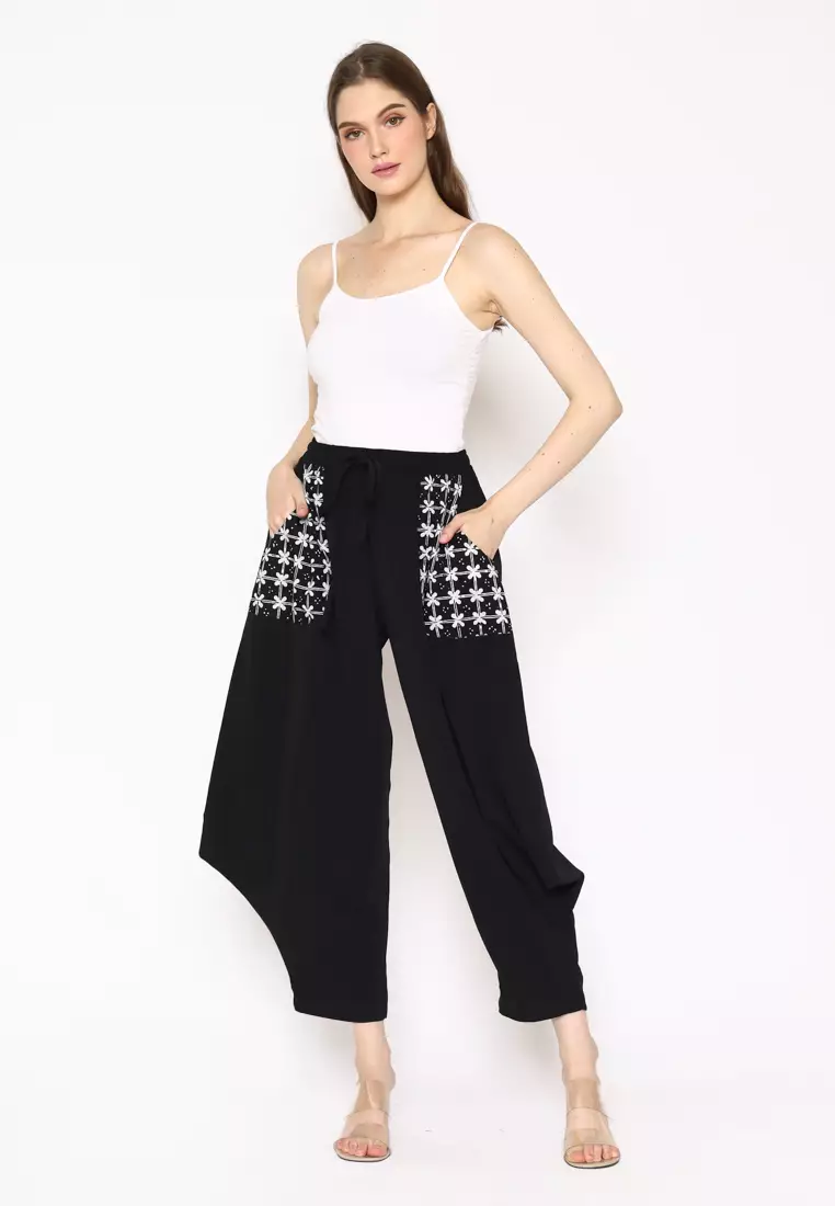 Celana Batik Wanita - Bawahan Batik - Bhatara Batik Delma Pants - Celana Batik Etnik Modern