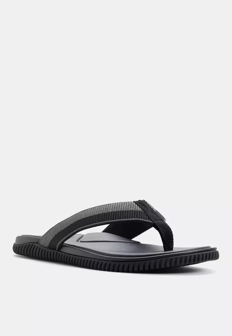 Sainz Flat Sandals