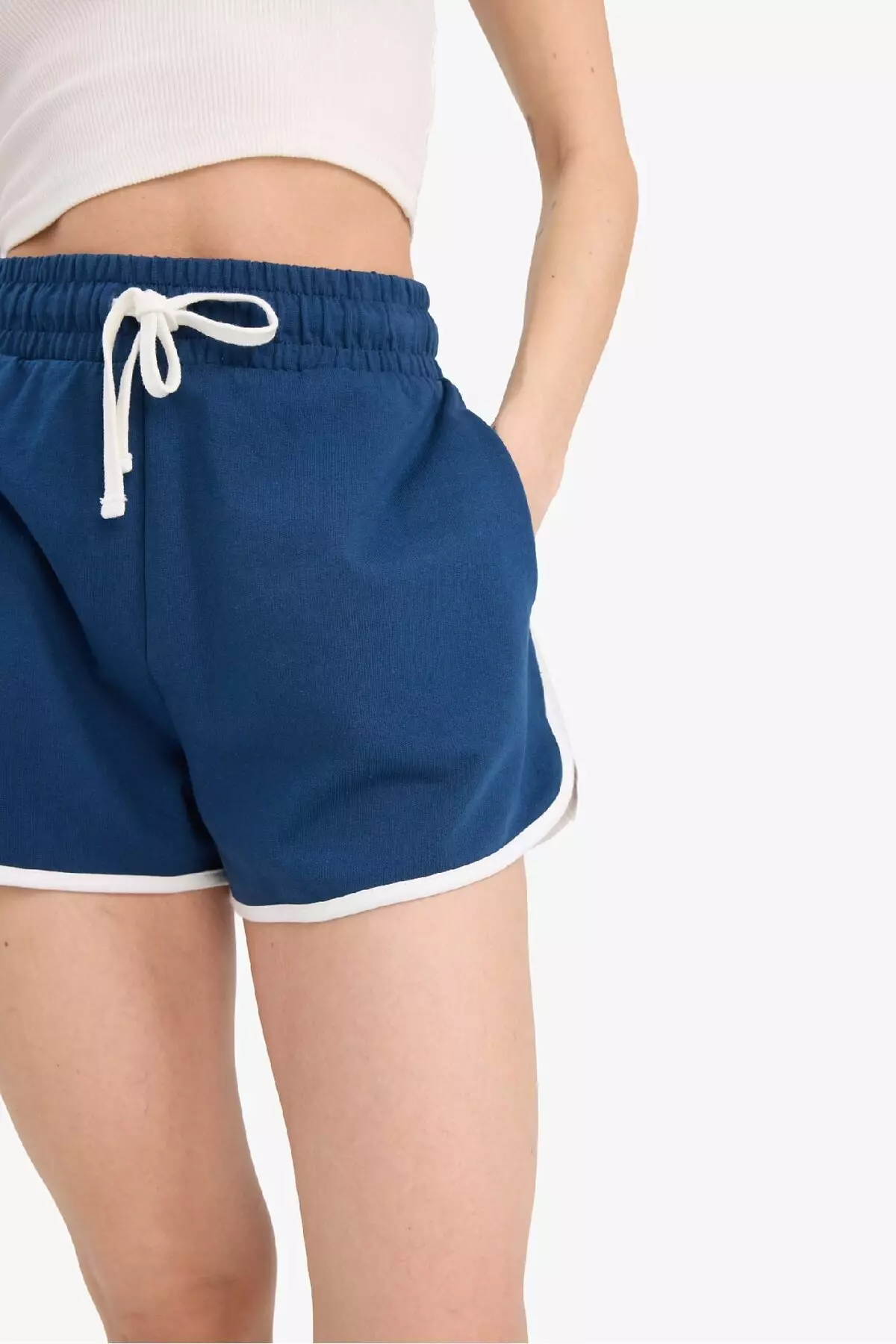 Cool Flexible Waisted Lace up Pocket Thick Fabric Shorts A6224Ax25Sm