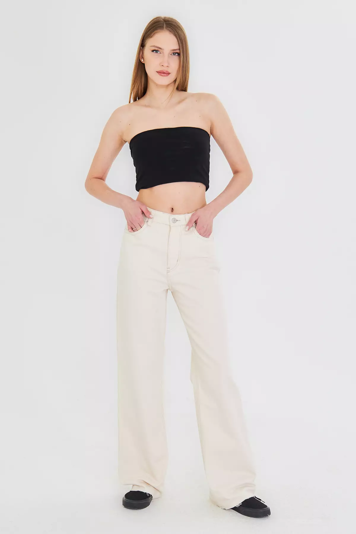 Ecru Cut-Off High Waist Straight Jeans TWOAW25JE00378