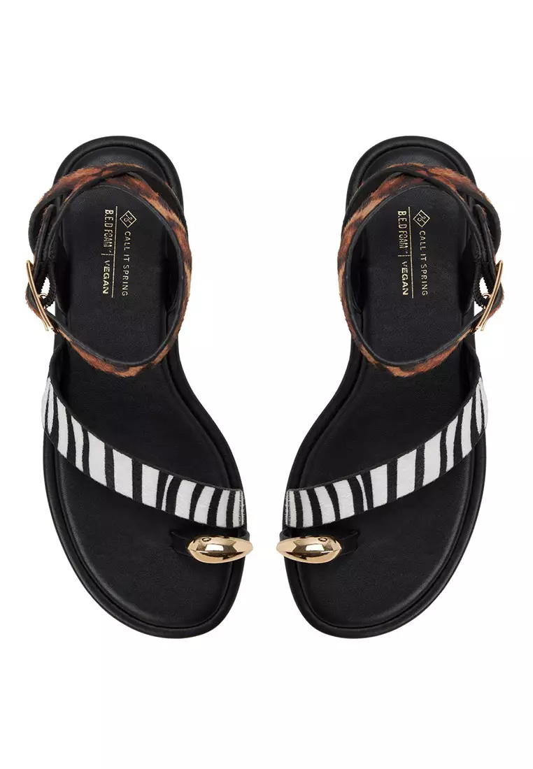 Oliviah Flat Sandals