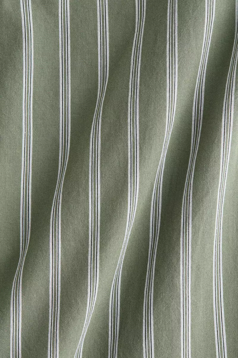 Relaxed Fit Poplin trousers