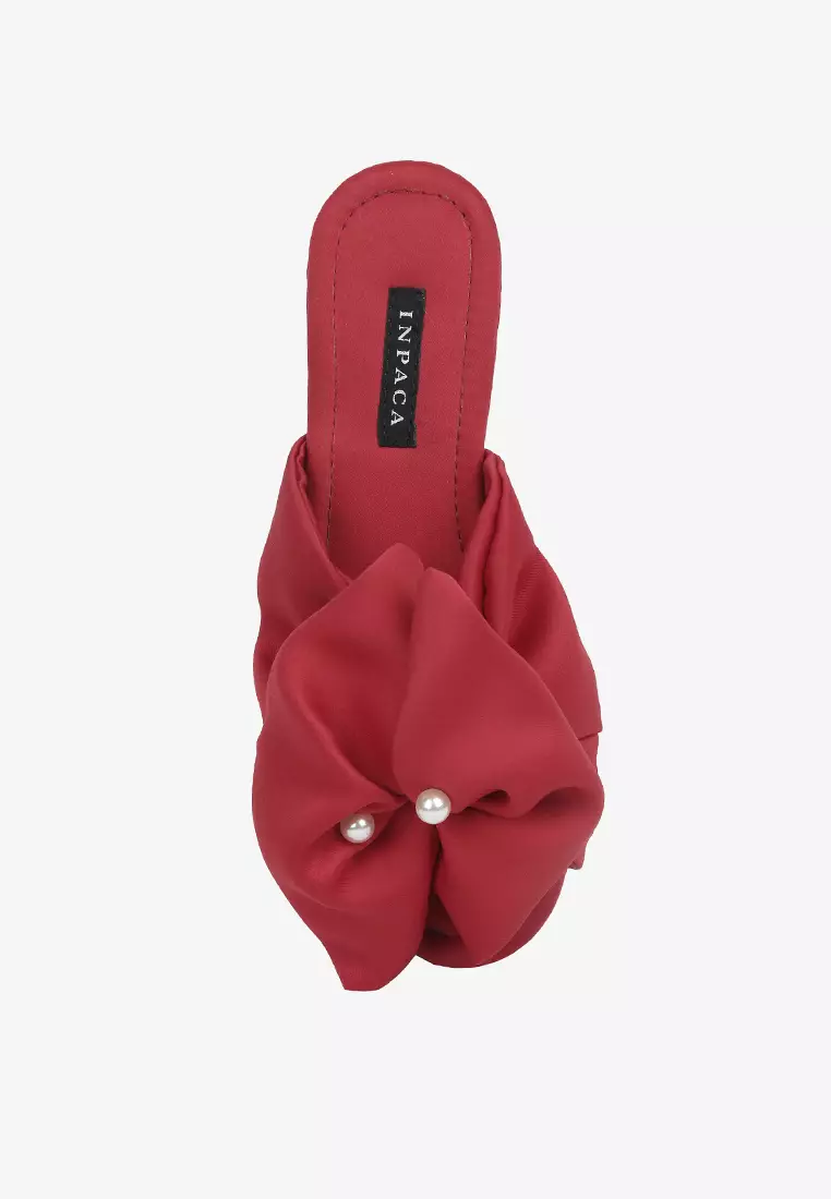 Satin Sandals with Pearl Claudette Red