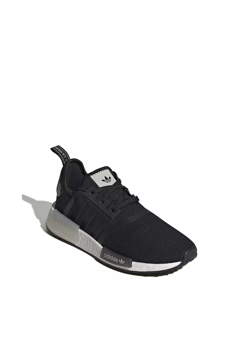 Adidas nmd_r1 shoes core black hotsell