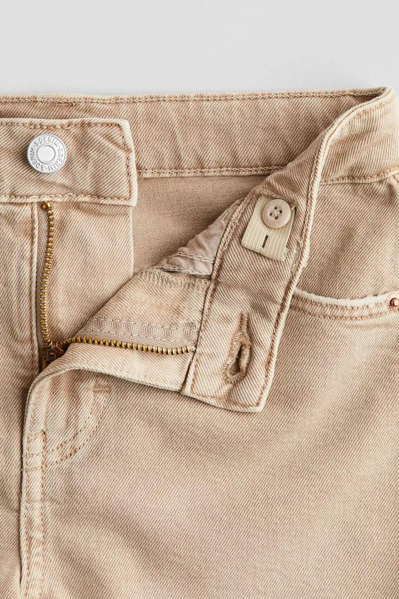 Raw-edge denim shorts