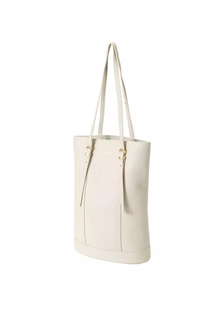 LYLE Portrait Tote - Grained Cream Beige