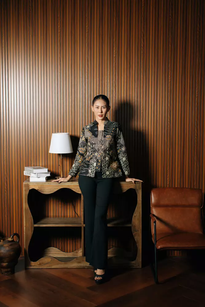 Arvian Black Blouse Batik Kutu Baru Wanita Tricot Katun