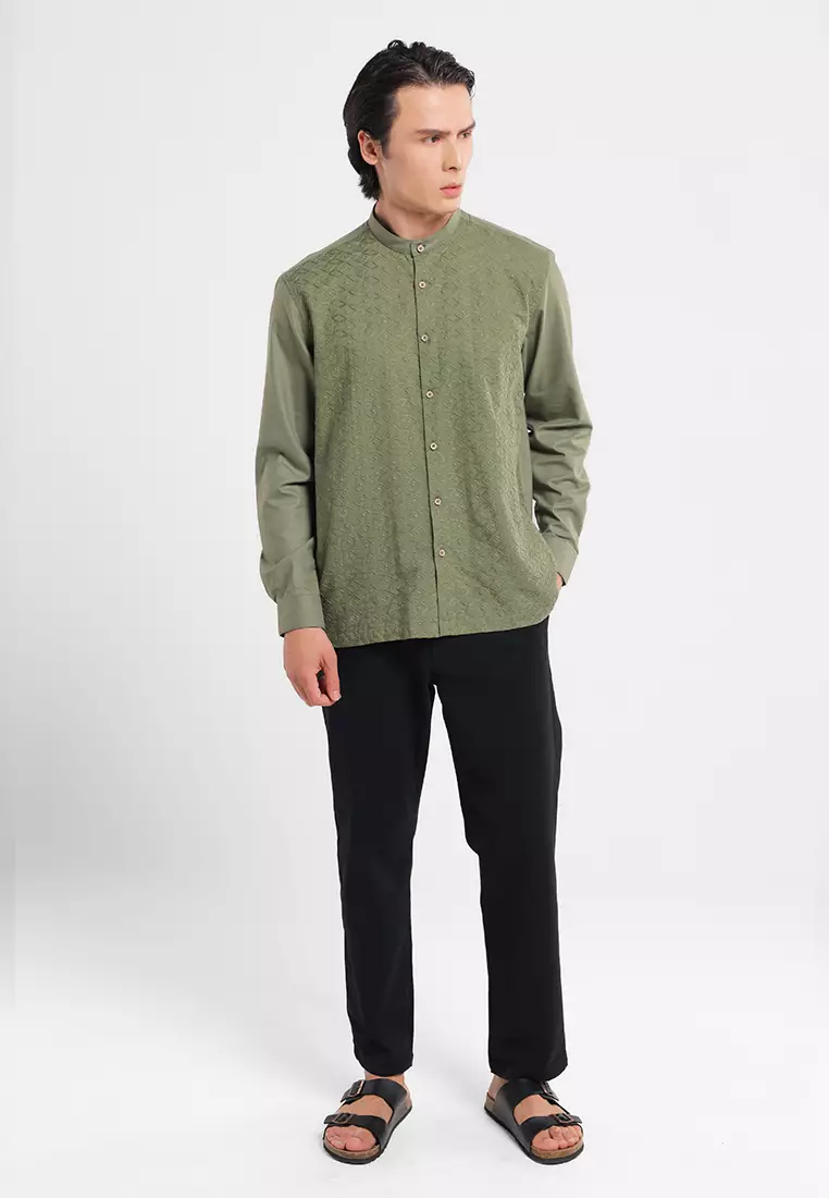 MANZONE X Adipati Dolken - Kemeja Koko Lengan Panjang Pria Ziya Comfort Fit - Sage Warna SAGE
