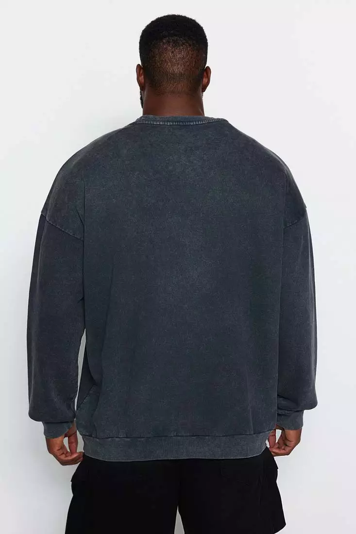 Limited Edition Anthracite Men's Relaxed/Comfortable fit, Anti-aging 100% Cotton with Label Sweatshirt.