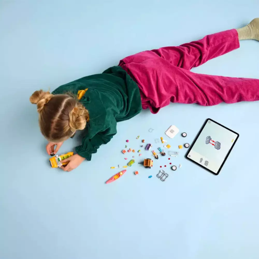 LEGO FRIENDS FRIENDSHIP ROAD-TRIP TRAVEL CAR SET 220 PCS 42659 - MIX