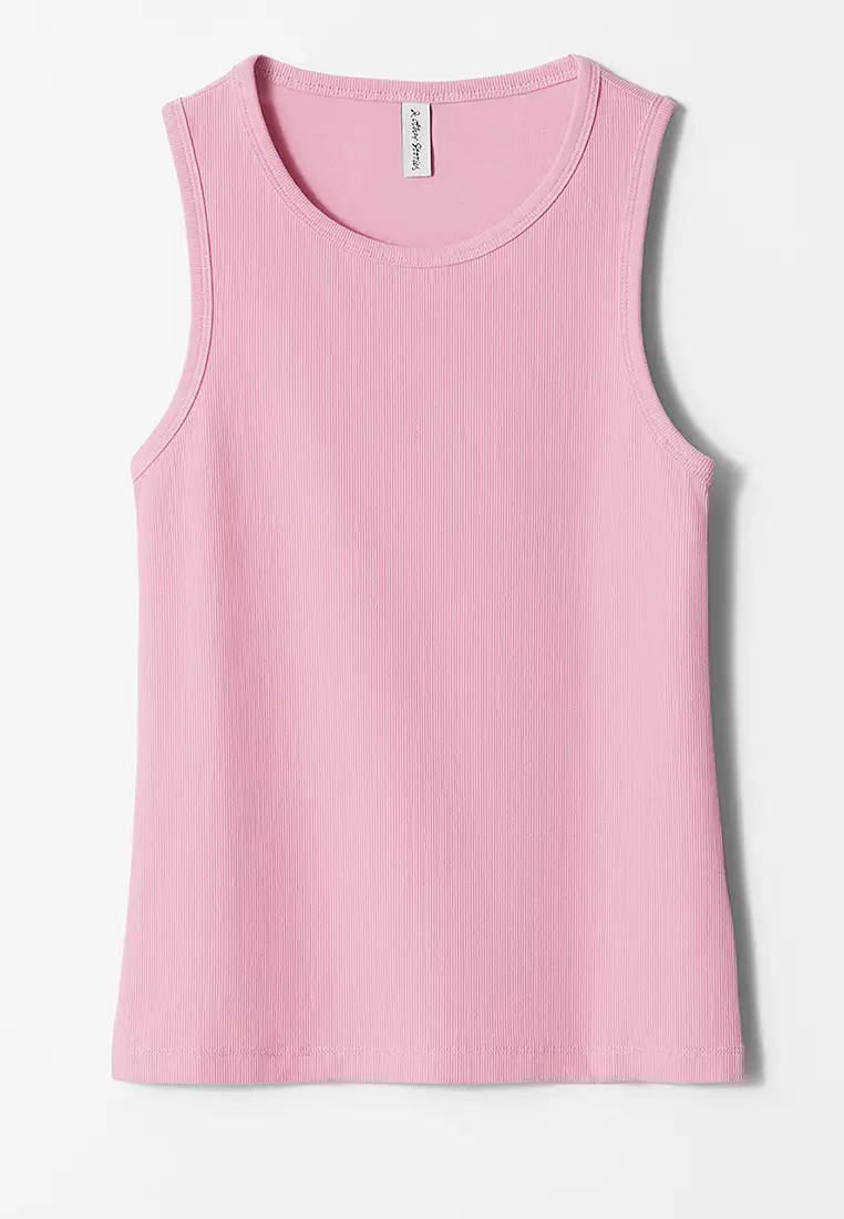 Fitted Tank Top
