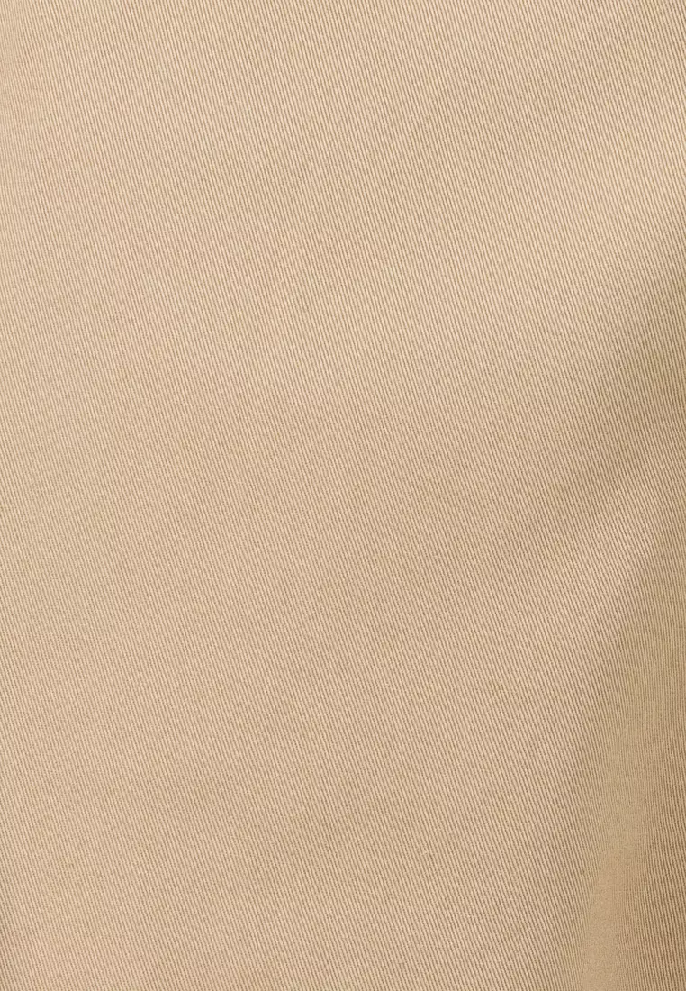 卡其褲