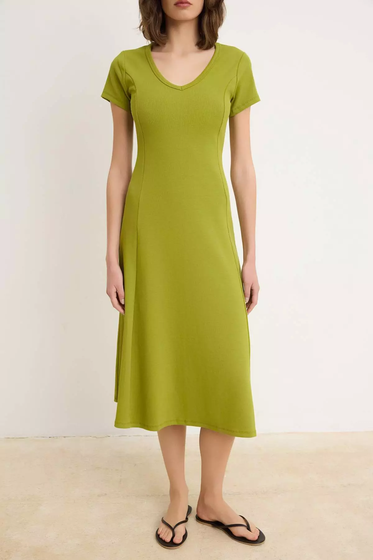 Oil Green A-Line/A Bell Form V-Neck Moon Sleeve Short Sleeve Midi Ribbed Stretchy Knitted Dress Twoss26El784