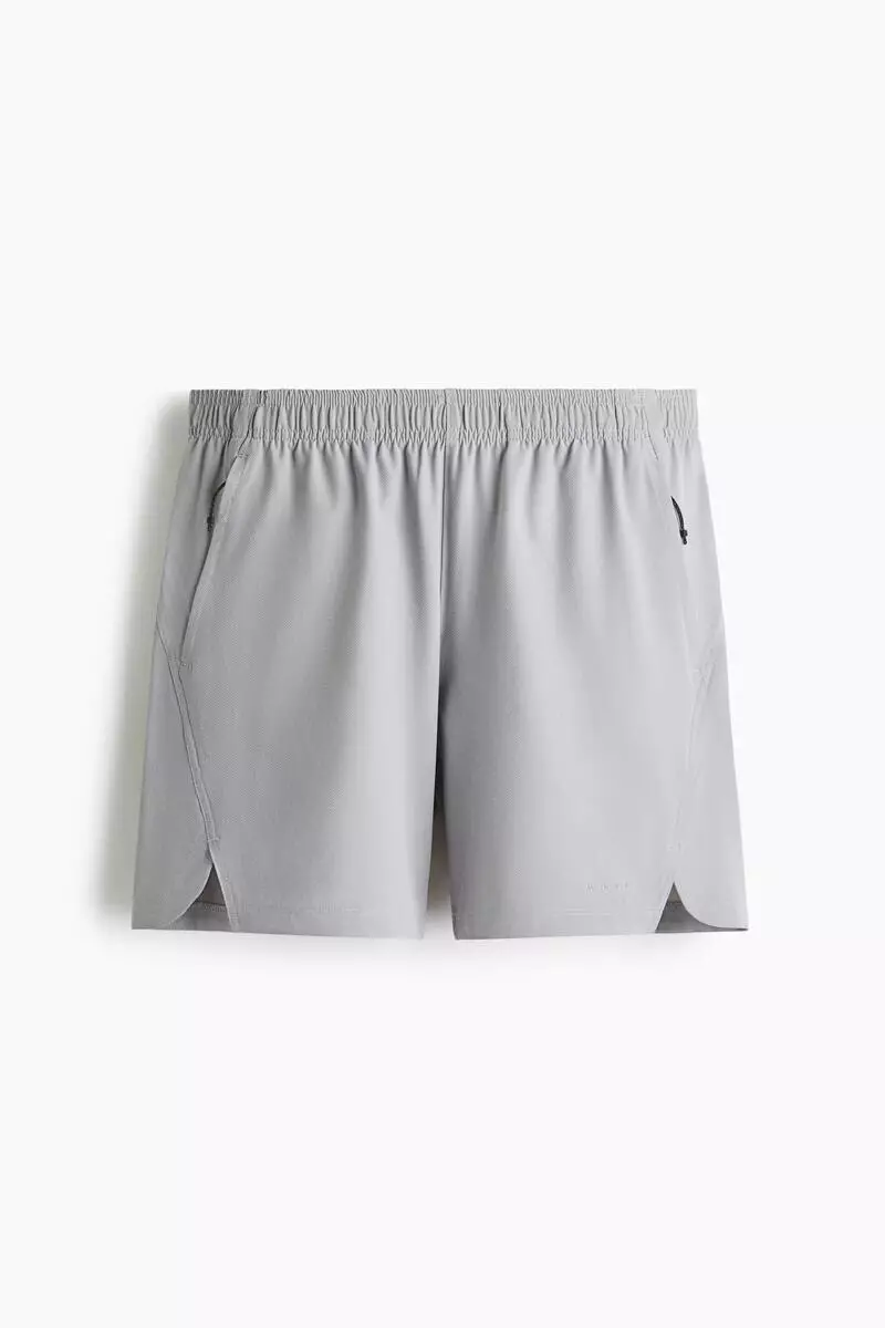 Sports shorts with DryMove™