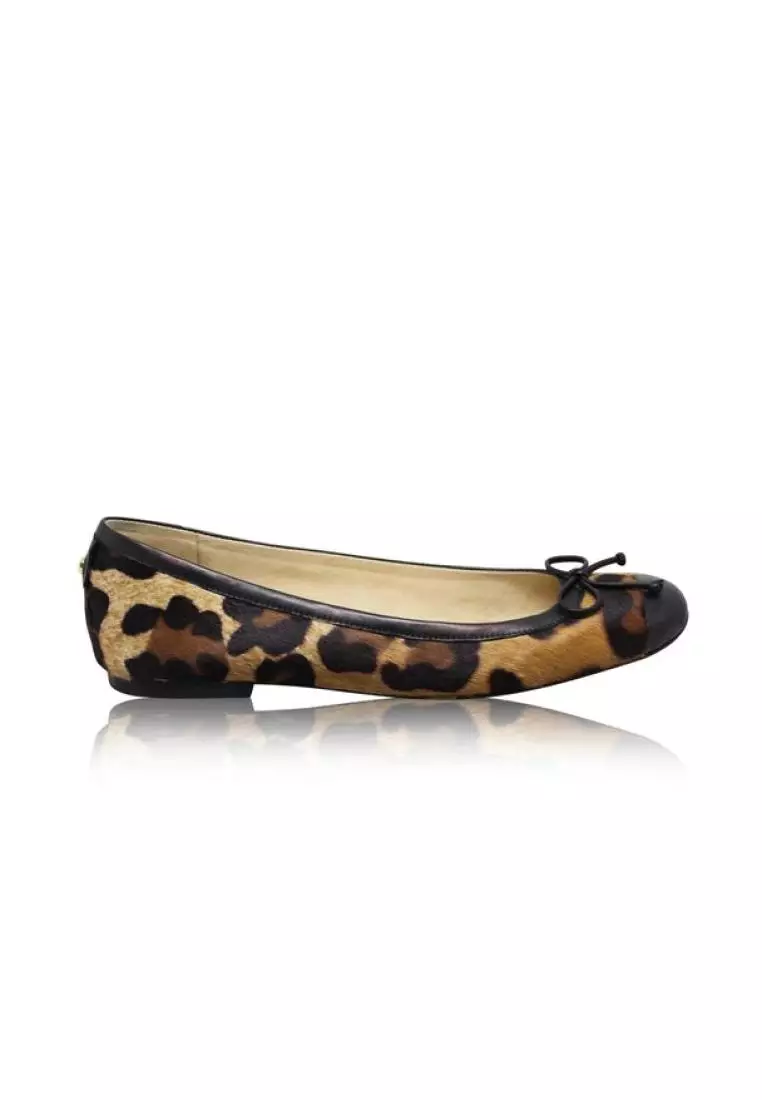 Stuart weitzman shop leopard flats