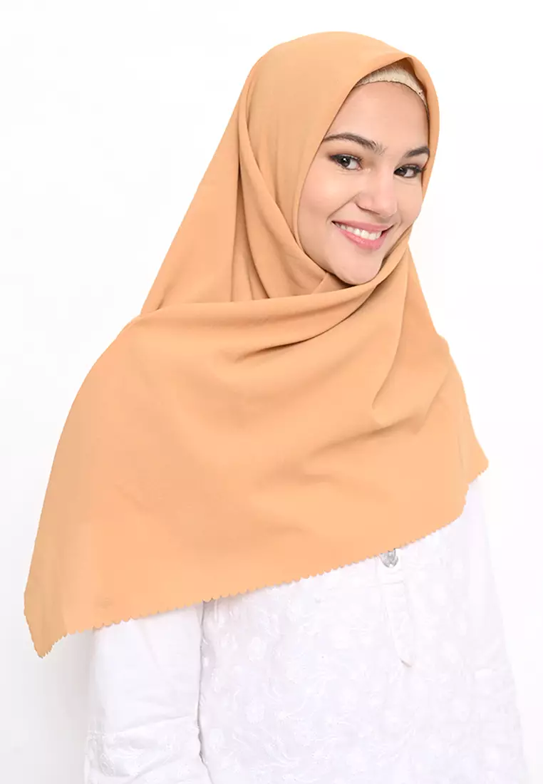 Hijab Segi 4 Laser Cut Diamond Amber