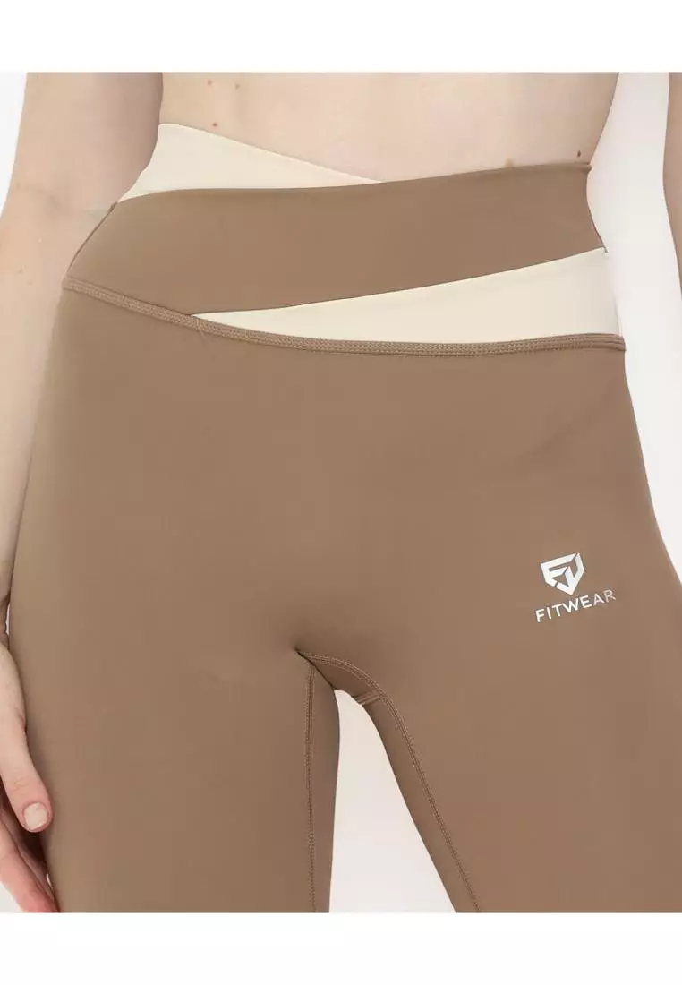 Fitwear - Celana / Legging Pendek Olahraga Wanita WINTER SEAMLESS SHORT - CARAMEL