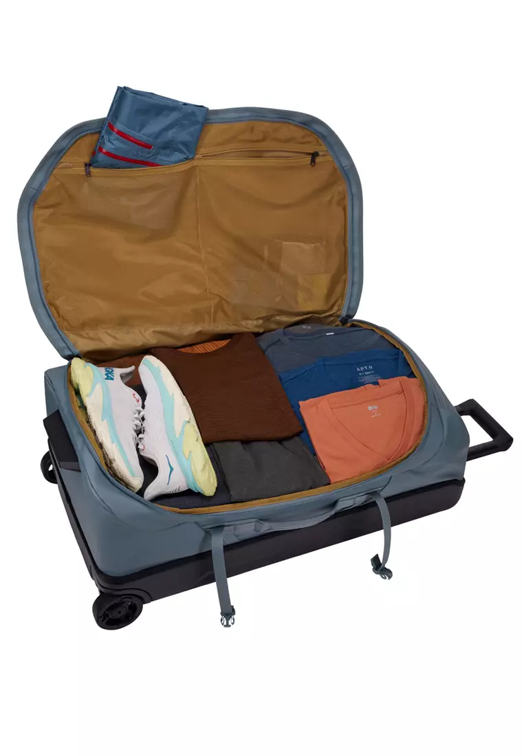 Thule Chasm 3 Check in Wheeled Duffel Suitcase 110L - Pond