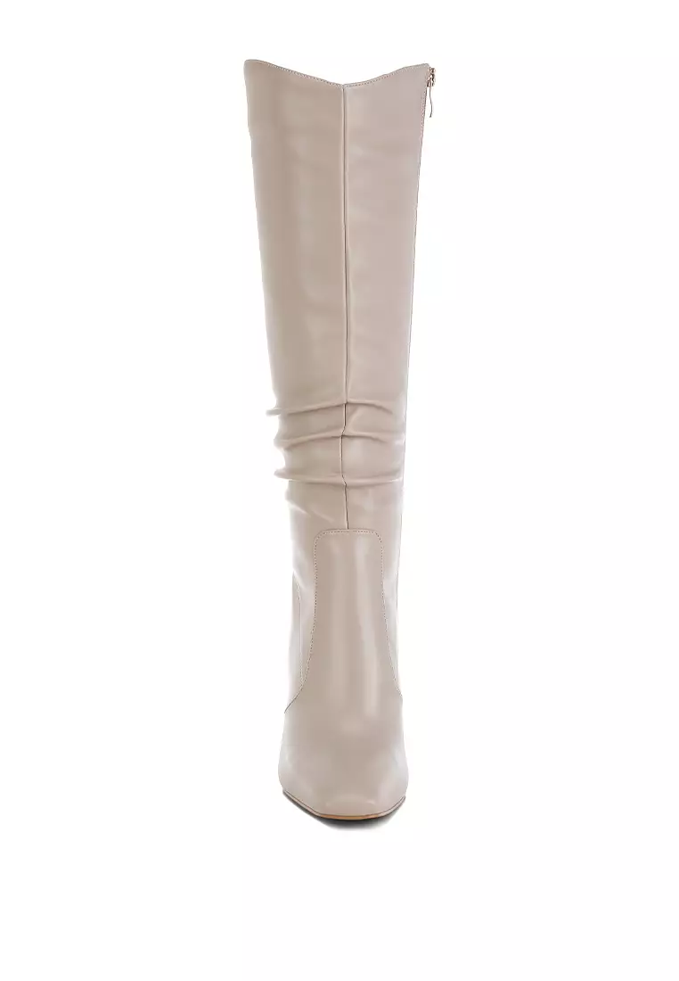 米色休閒小牛皮靴子