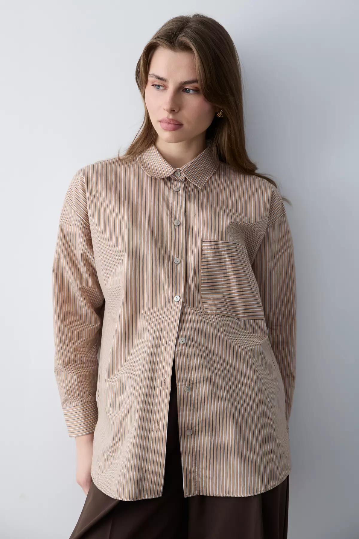 Brown Striped Woven Oversize Shirt Twoss26Go148