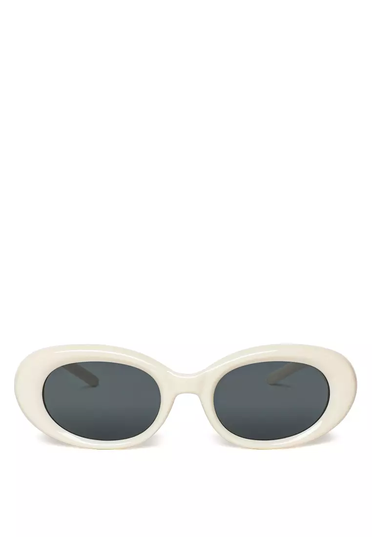 Clout sunglasses store near me