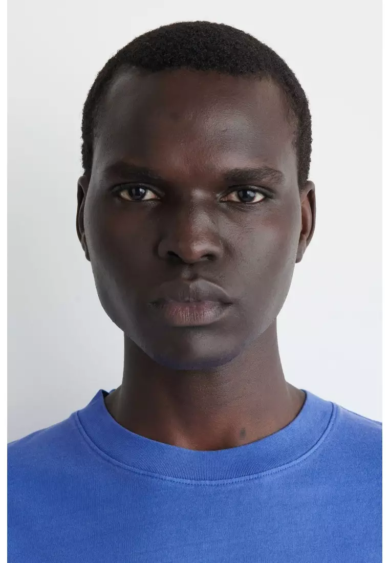 RELAXED LIGHTWEIGHT COTTON T-SHIRT