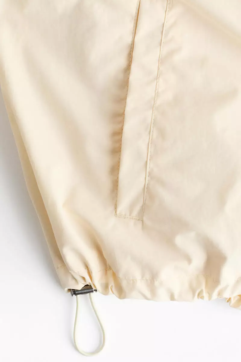 Pleat-detail jacket