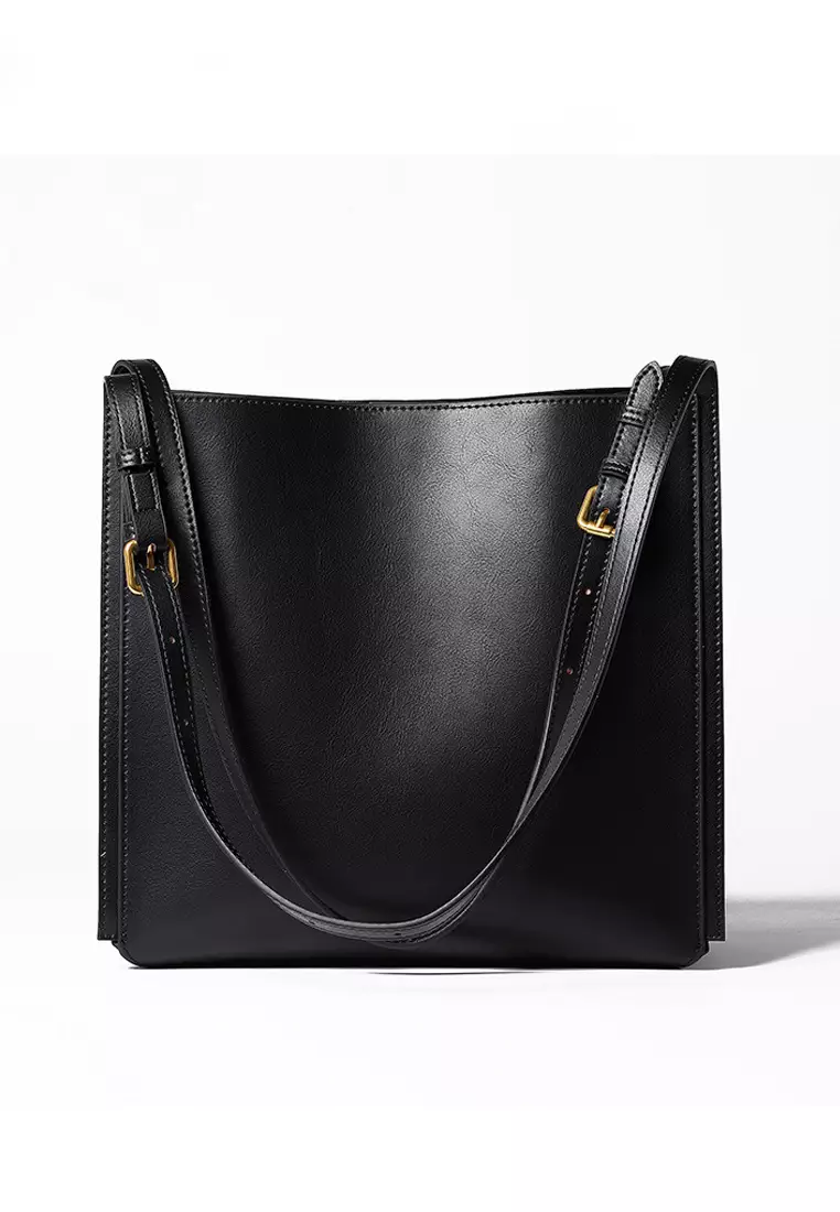 New shoulder clearance bag