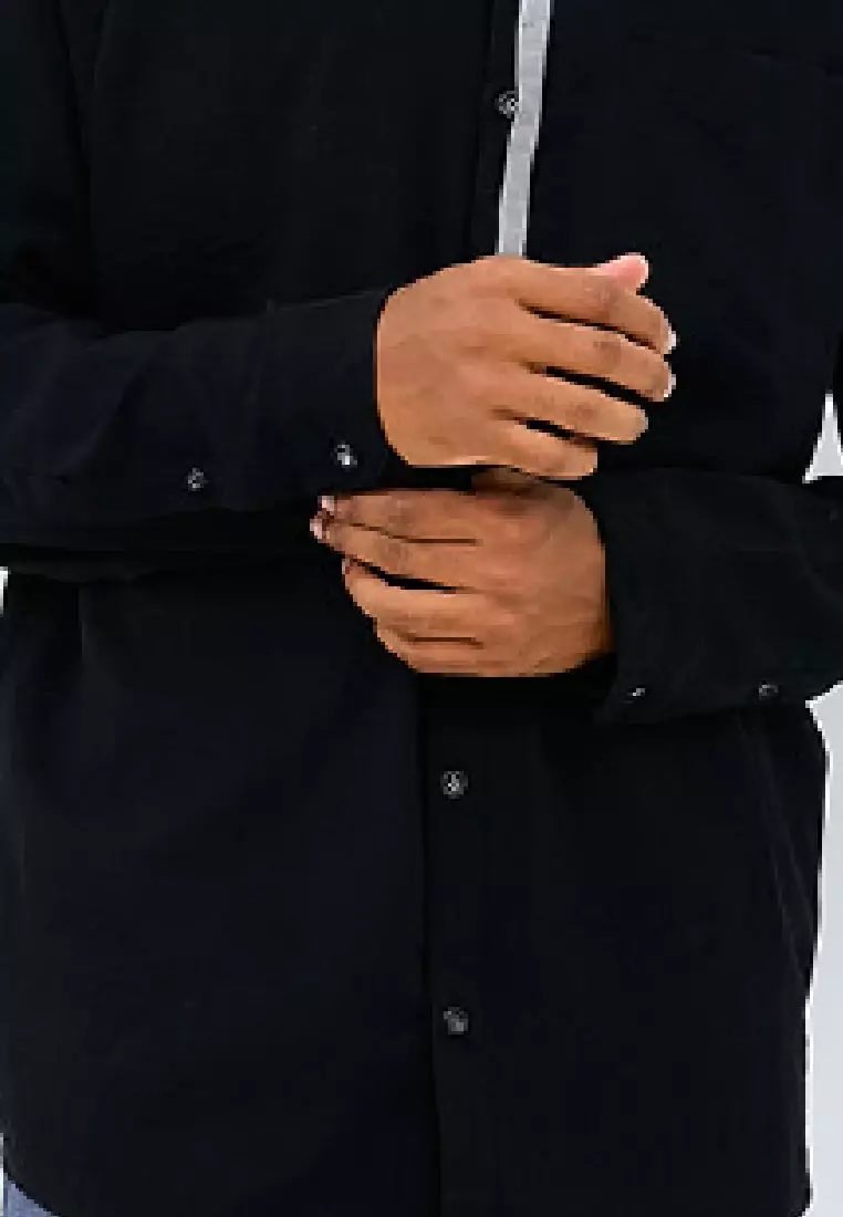 EMBA DENIM - Naraya One Kemeja Koko Pria Lengan Panjang Polos Regular Fit Material Katun  Hitam