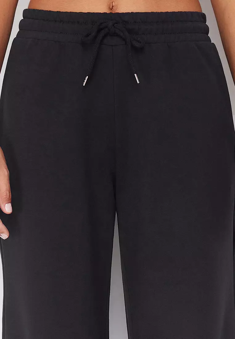 Elastic Wide Legs Pants