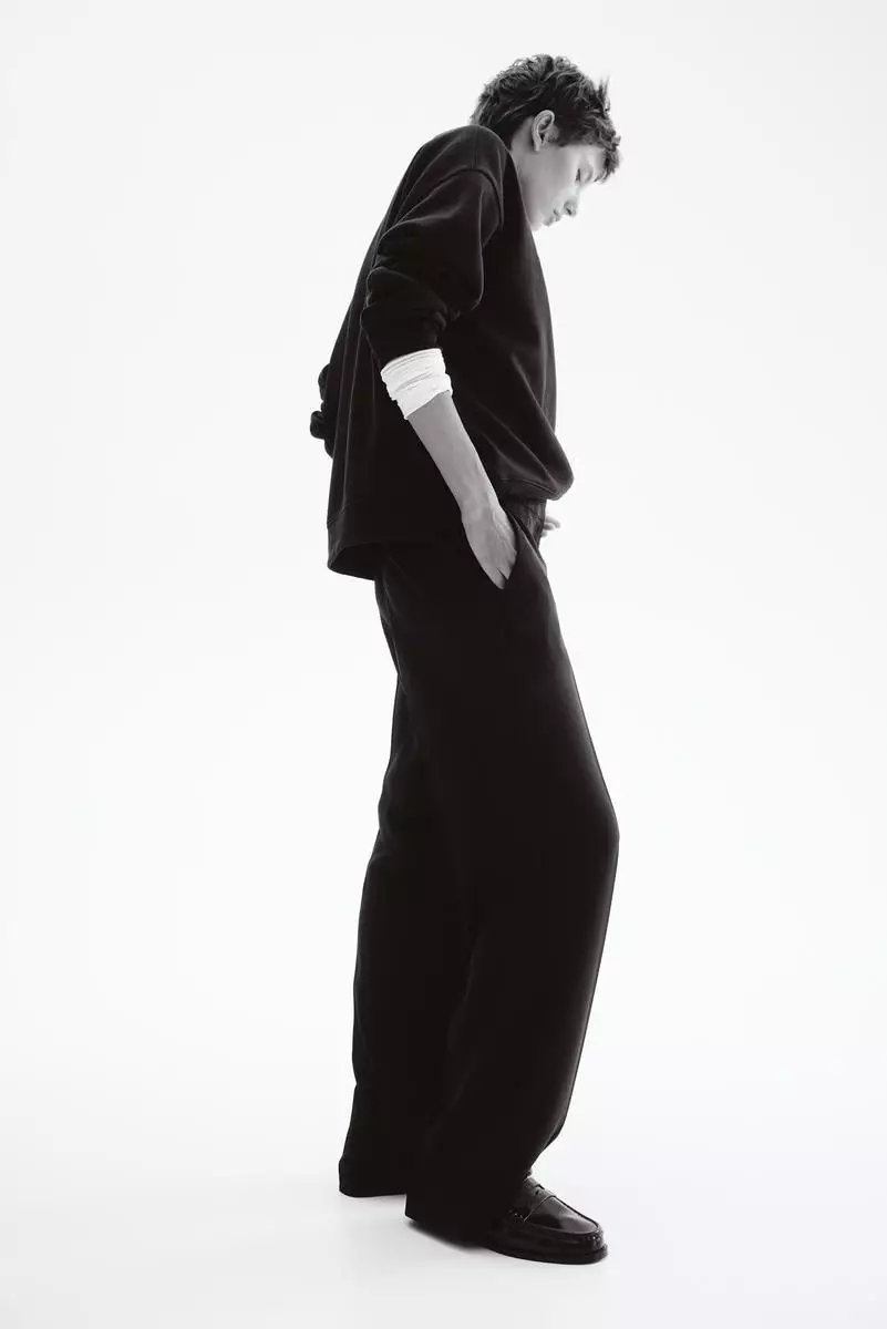 Straight crease-leg trousers