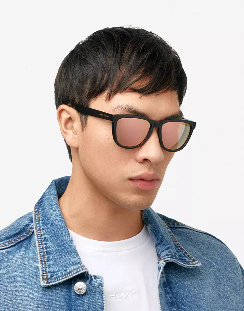 HAWKERS POLARIZED Black Rose Gold ONE RAW. Sunglasses for Men and Women, Unisex. UV400 protection. Official product designed and made in Spain. HONR21BKTP